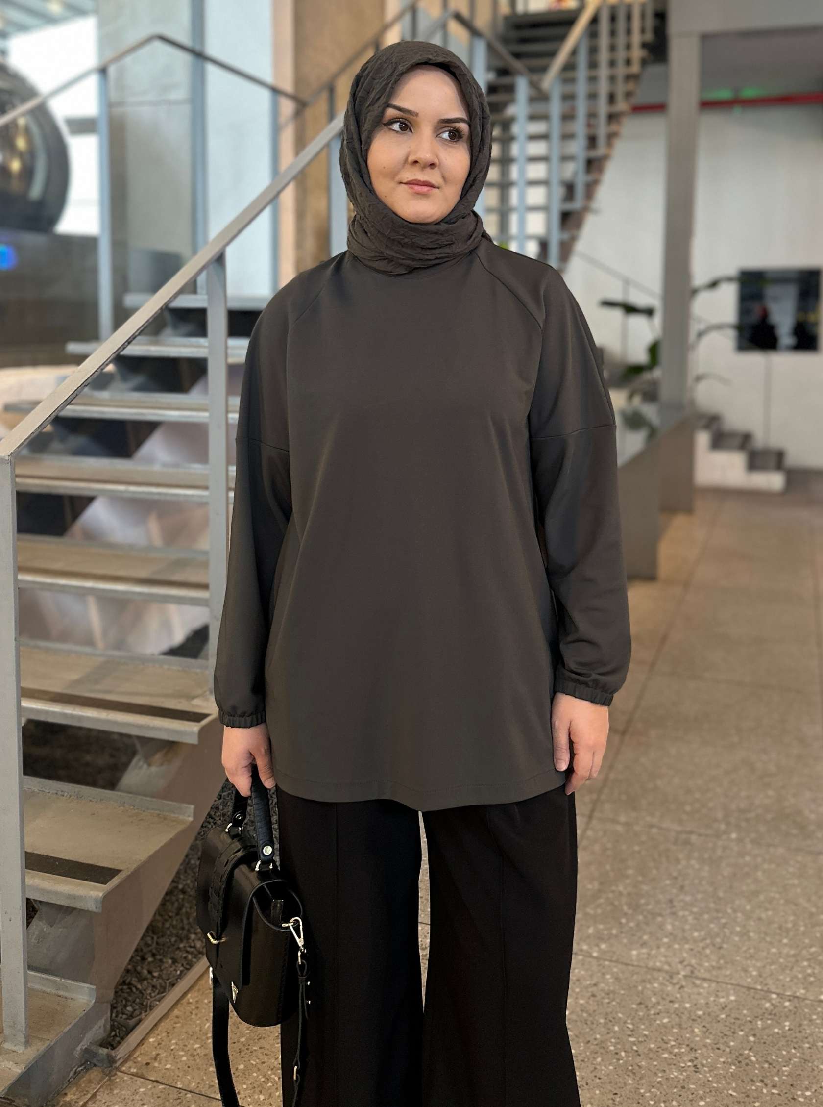 DÜZ KISA SKUBA TUNİK GRİ