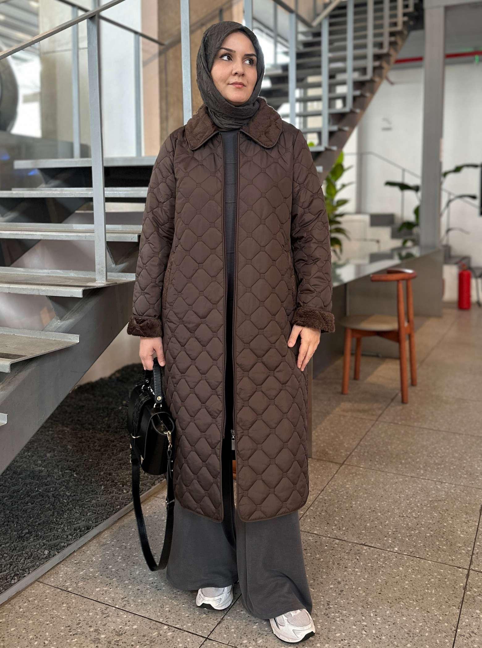 YAKASI KÜRKLÜ KAPİTONE MONT KAHVE