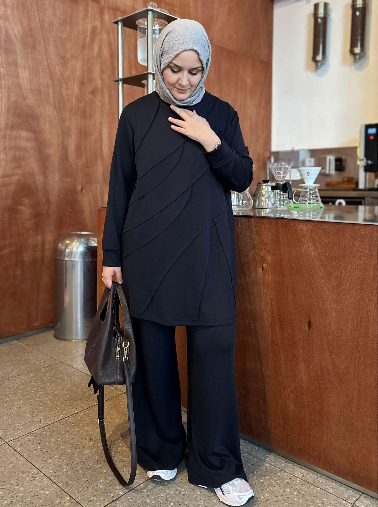 OYSHO PARÇALI TAKIM SİYAH