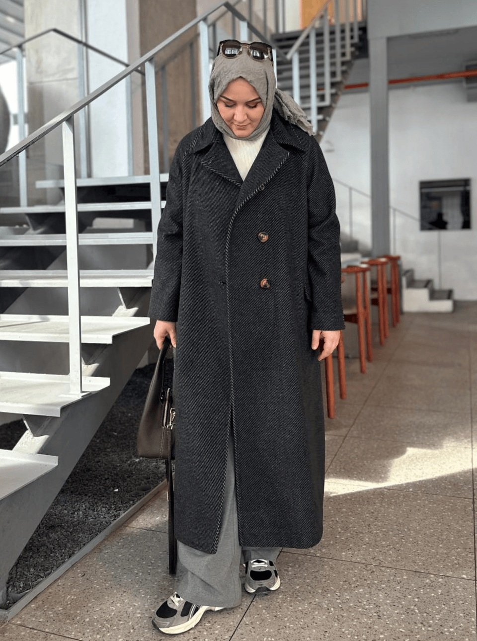 YAKALI KAŞE KABAN SİYAH
