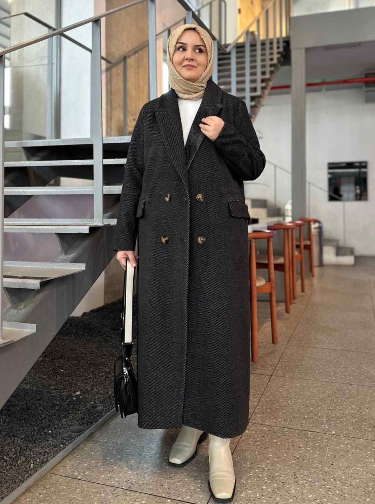 VATKALI DİYAGONAL KABAN SİYAH