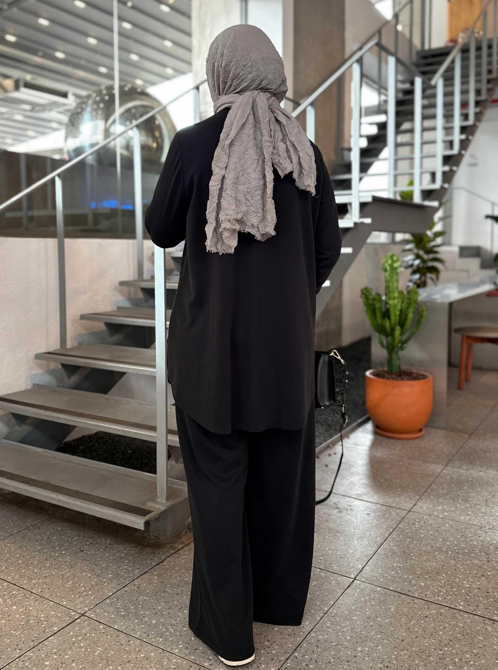 OYSHO CEPLİ TAKIM SİYAH