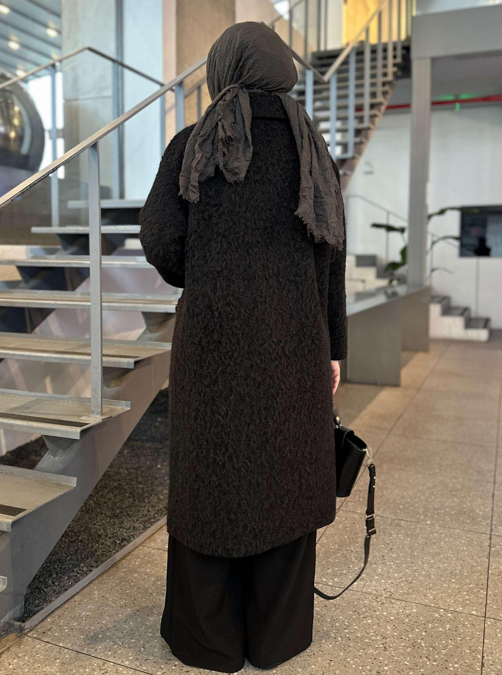 BEBE YAKA KEÇE KABAN SİYAH 