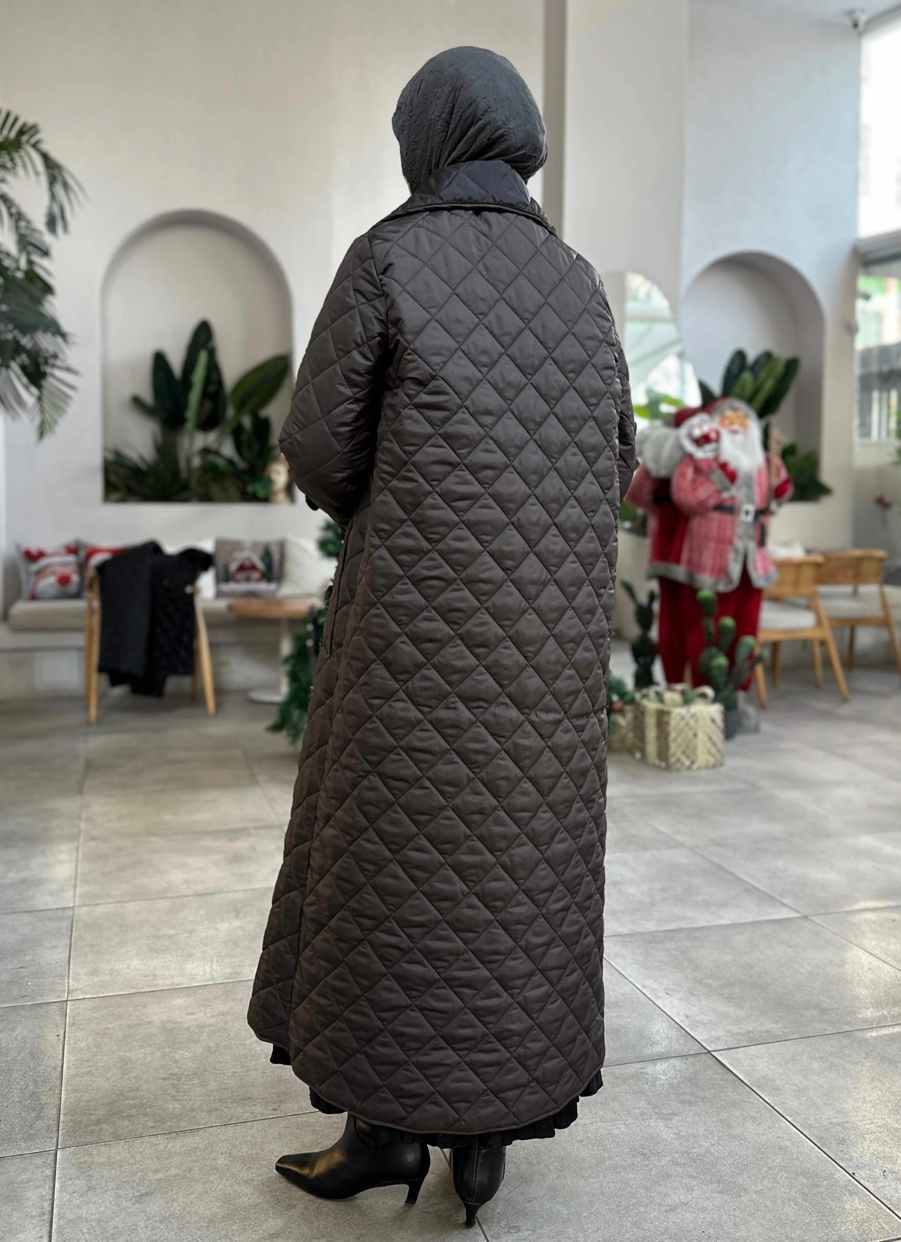 BAKLAVA DİLİM KAPİTONE MONT KAHVE