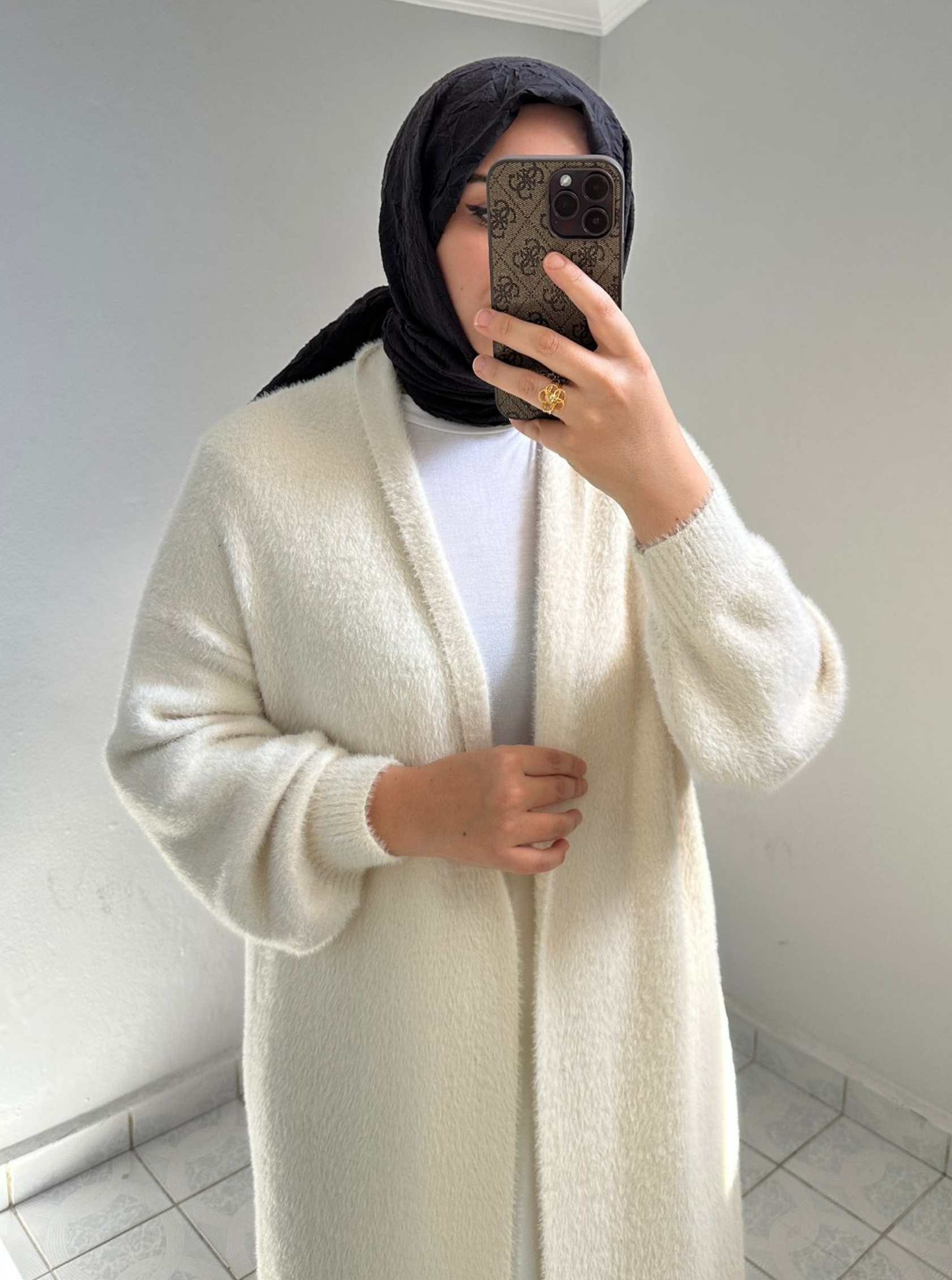 YUMOŞ HIRKA BEYAZ