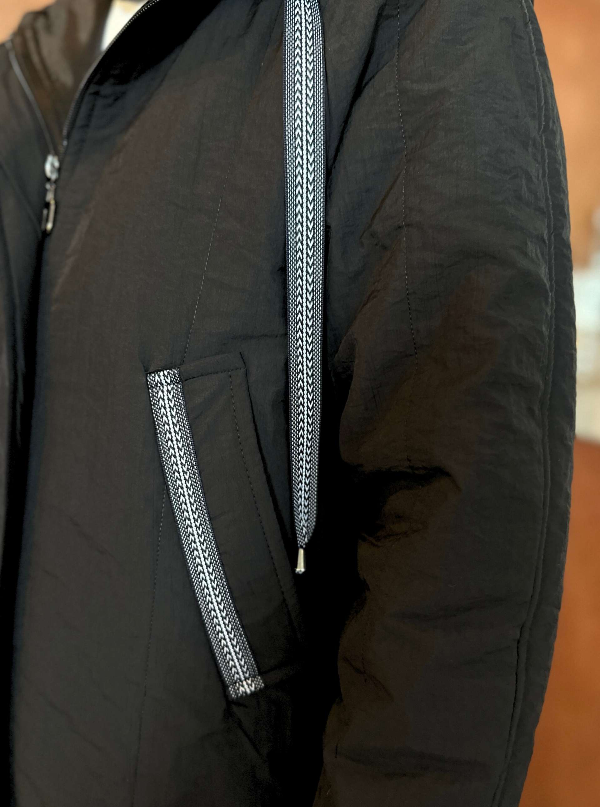 KAPŞONLU KAPİTONE MONT SİYAH