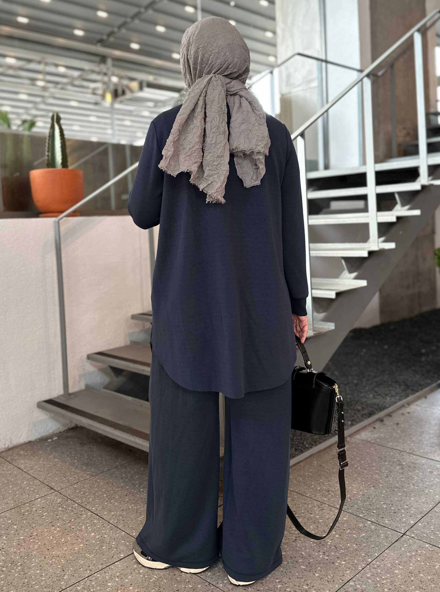 OYSHO CEPLİ TAKIM LACİVERT