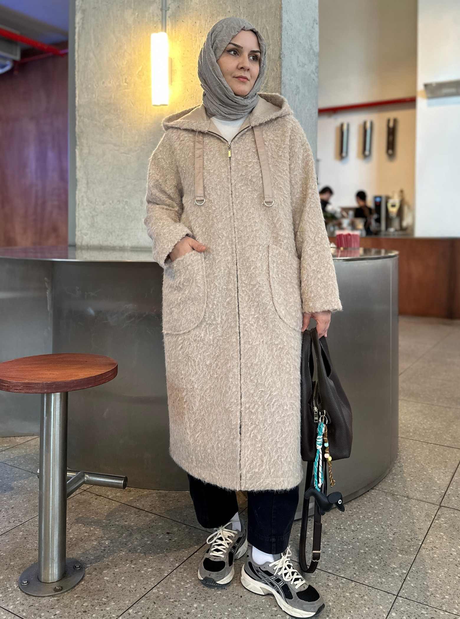 KEÇE FERMUARLI KABAN BEJ