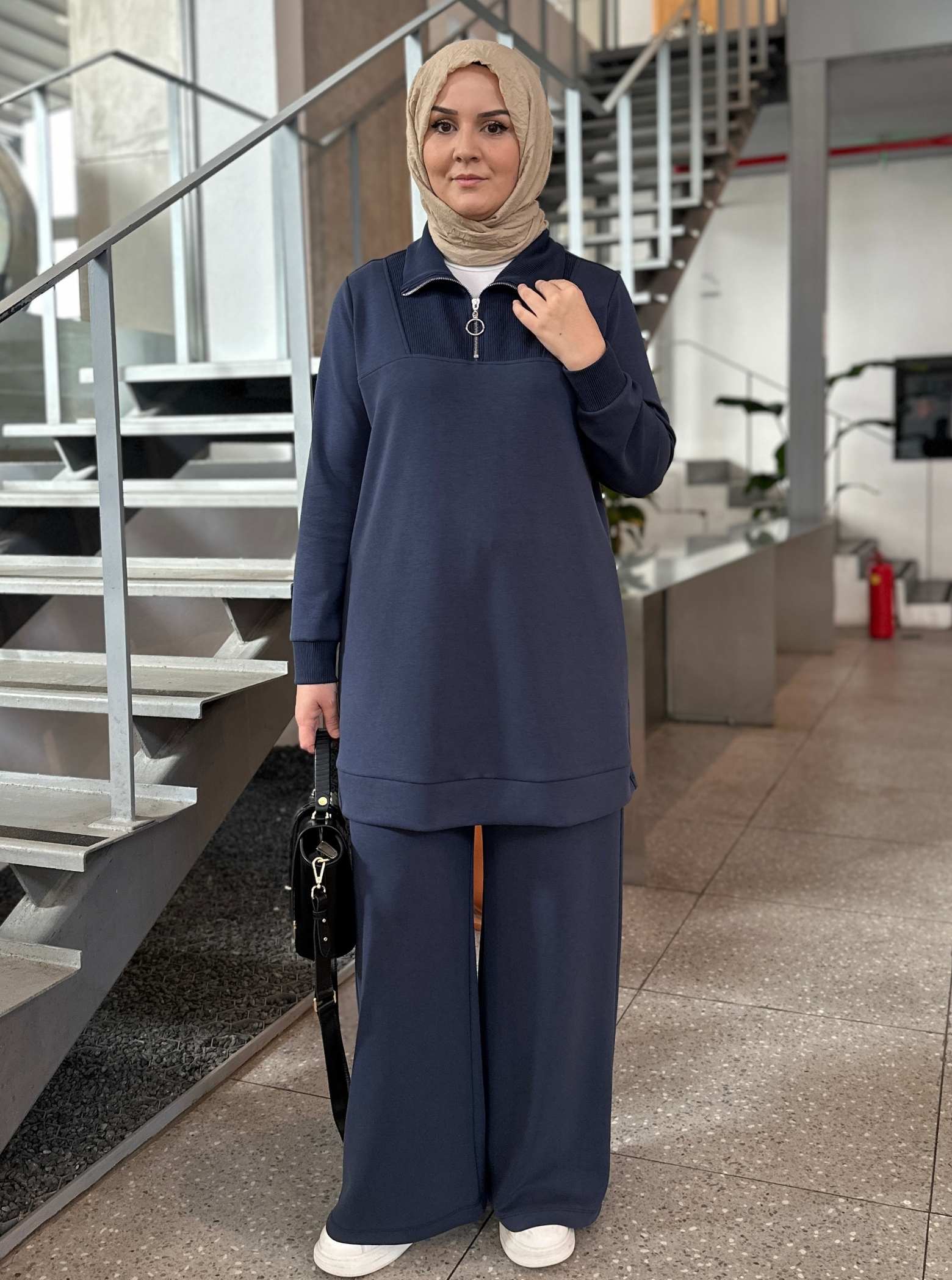 OYSHO TRİKO YAKA TAKIM LACİVERT