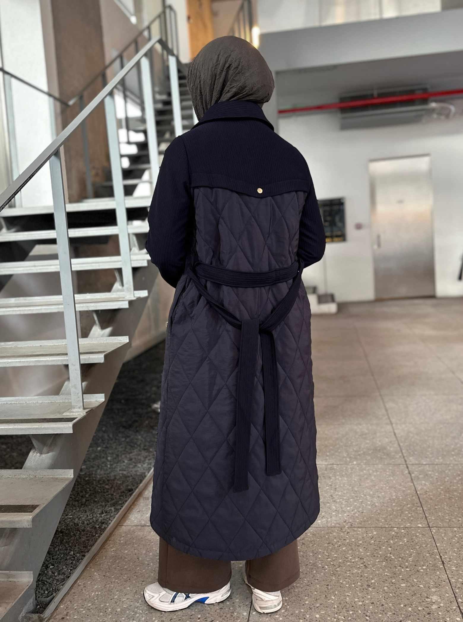 OTTOMAN YAKA MONT LACİVERT