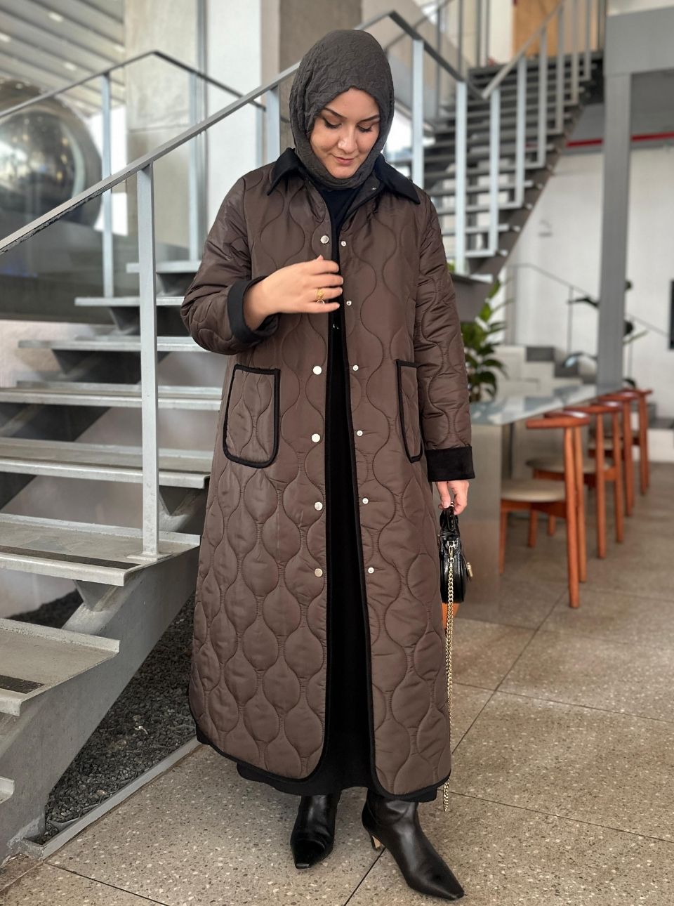 SOĞAN DESENLİ KAPİTONE MONT KAHVE 