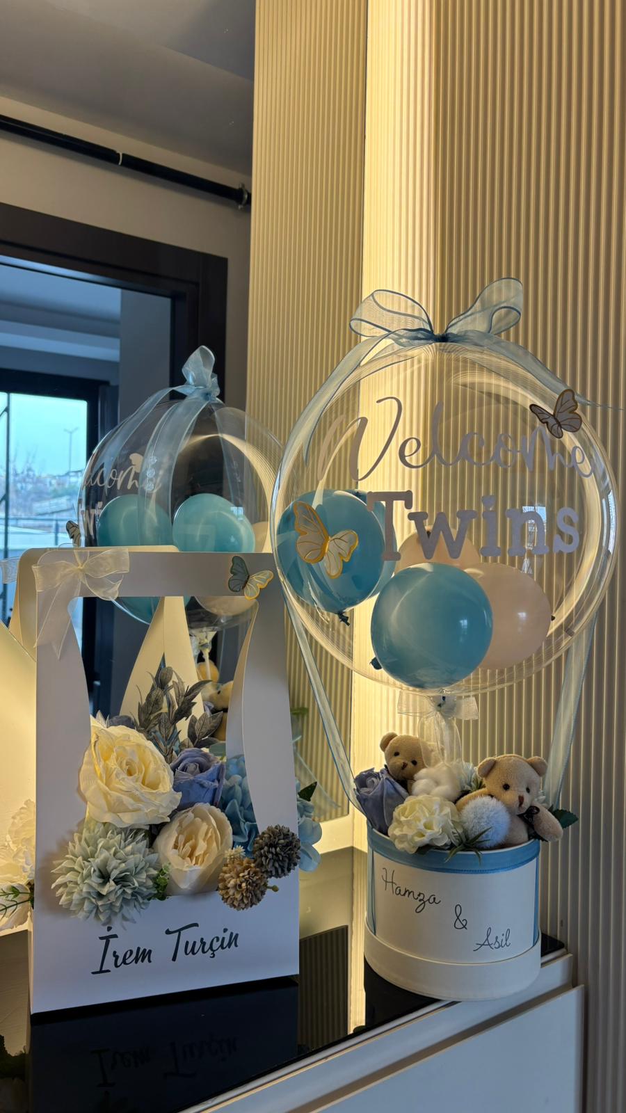 Anne&Bebek'e Özel Çiçek ve Balon Kutusu Seti 