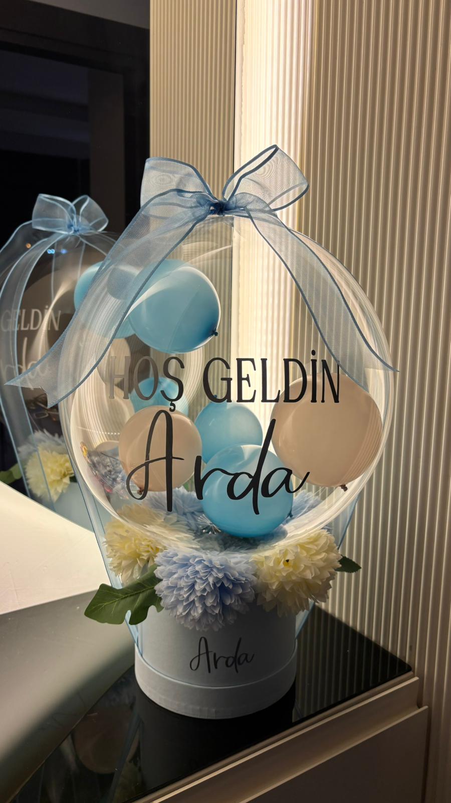 Hoş Geldin Çiçekli Balon Kutusu