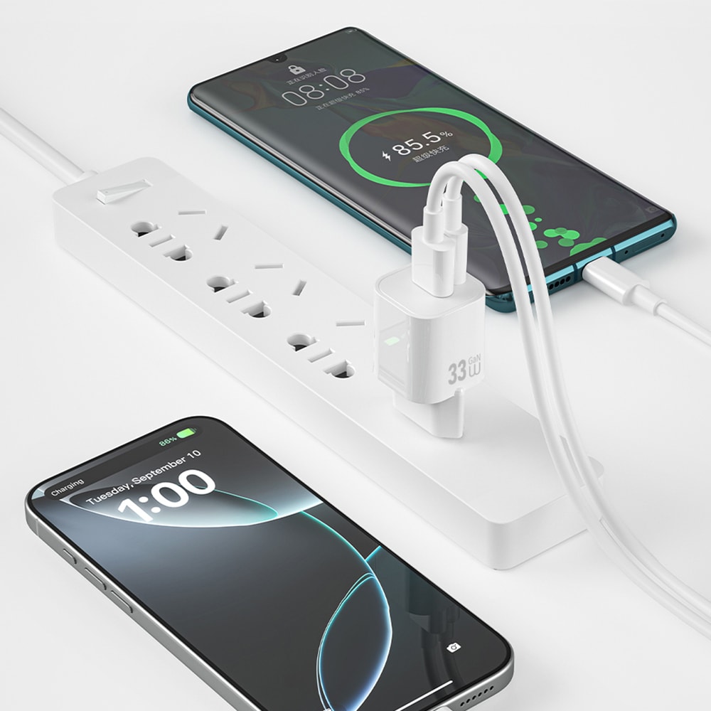 Wiwu Wi-G017 Cube Serisi Type-C PD & USB-A GaN Tech PD Hızlı Şarj Özellikli Mini Şarj Başlığı 33W