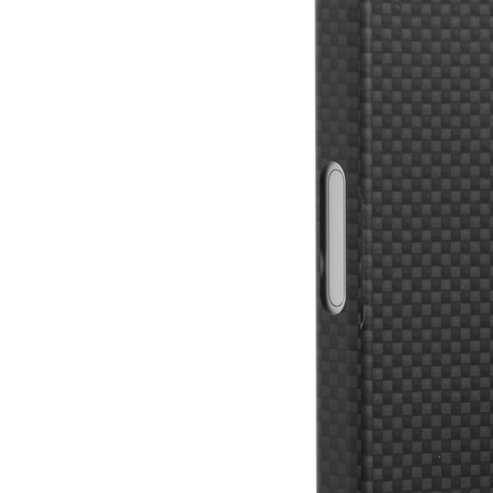 Apple iPhone 17 Pro Max Kılıf M-safe Şarj Özellikli Aramid Fiber Youngkit 1500D Kevlar Extreme Wing Titanyum-Gold Serisi Kapak