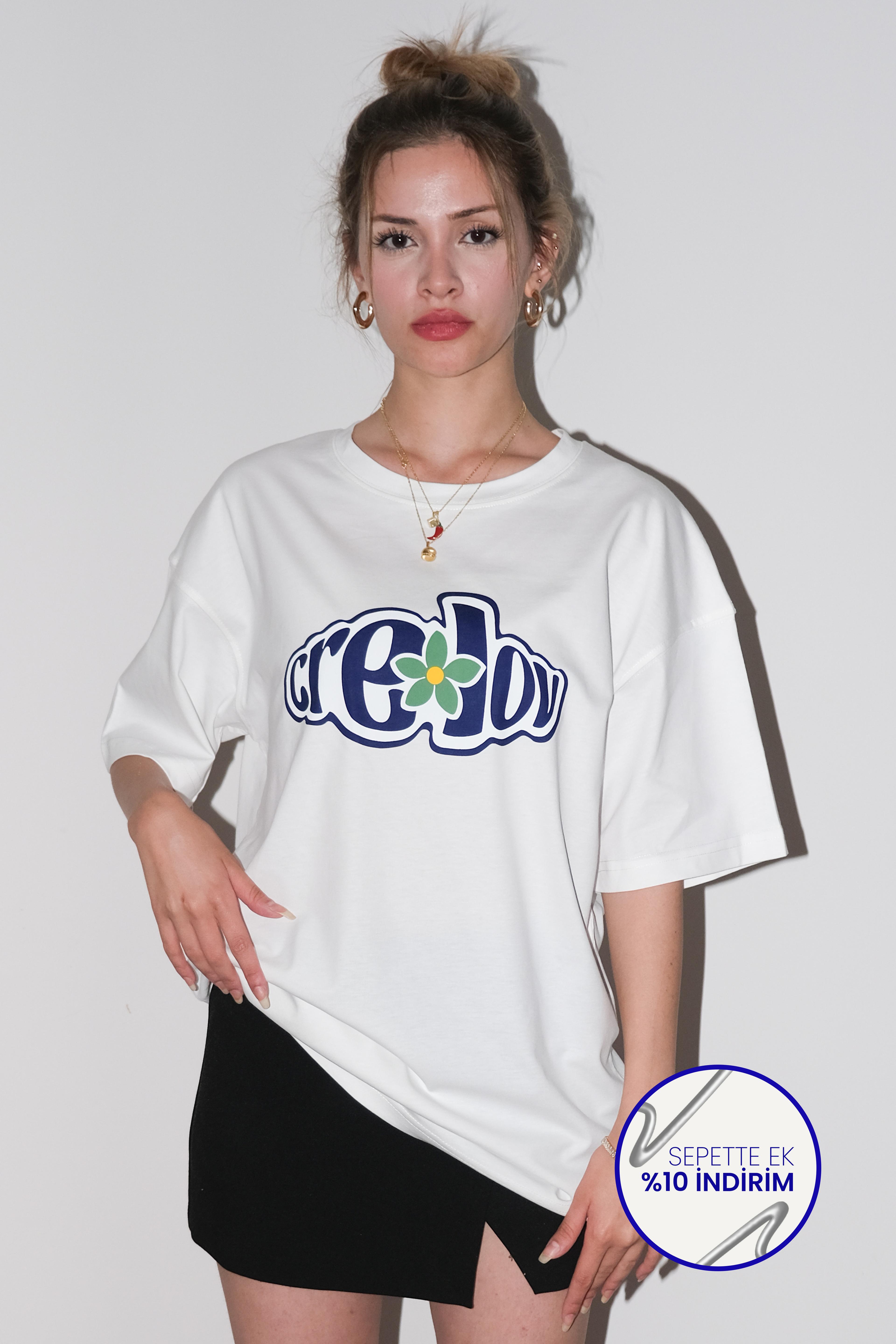 Kadın Crelov Logo Beyaz Oversize T-shirt