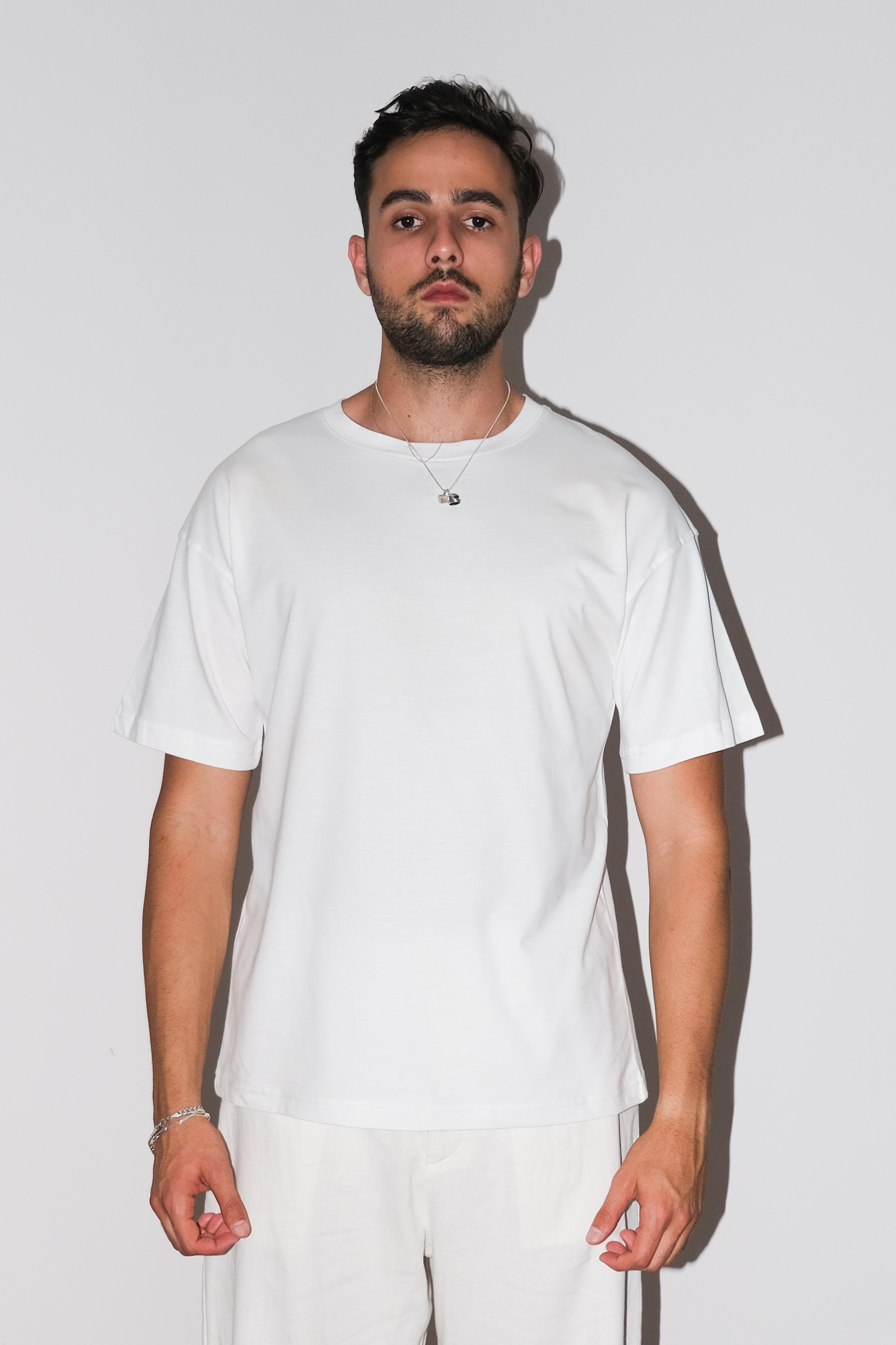 Erkek Beyaz Bacis Oversize T-shirt