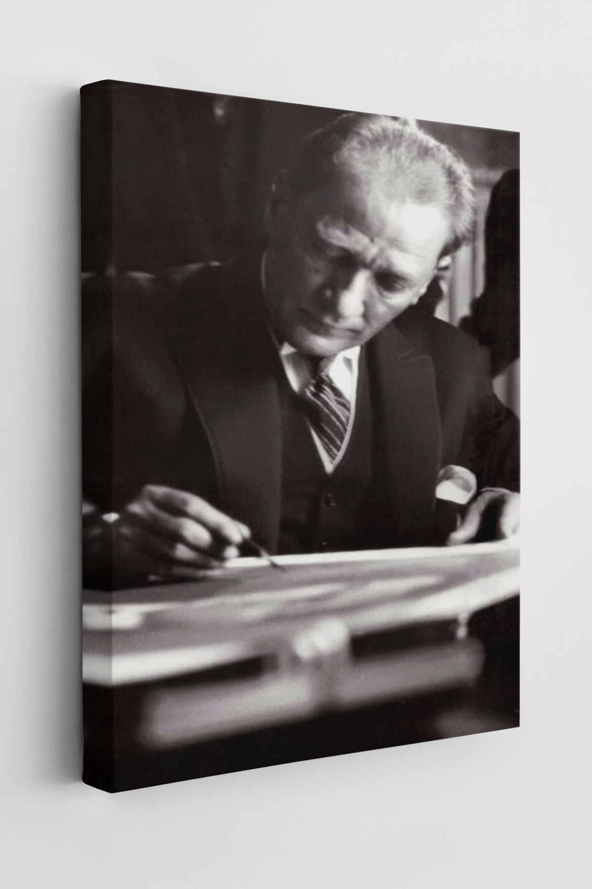 Atatürk Portre Tablosu Mustafa Kemal Atatürk Dikdörtgen Dekoratif Kanvas Tablo