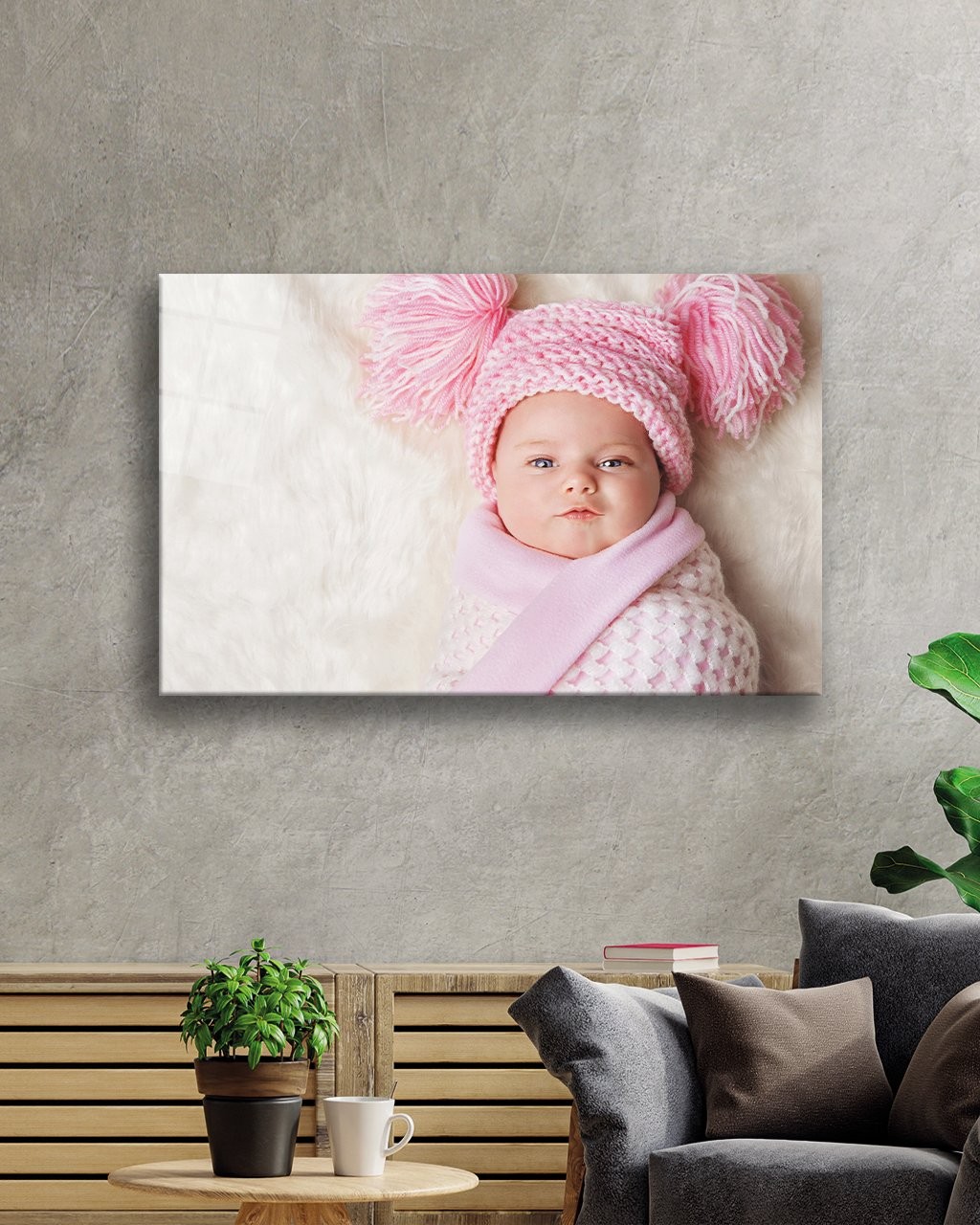 Pembe Şapkalı Bebek Cam Tablo 4mm Dayanıklı Temperli Cam