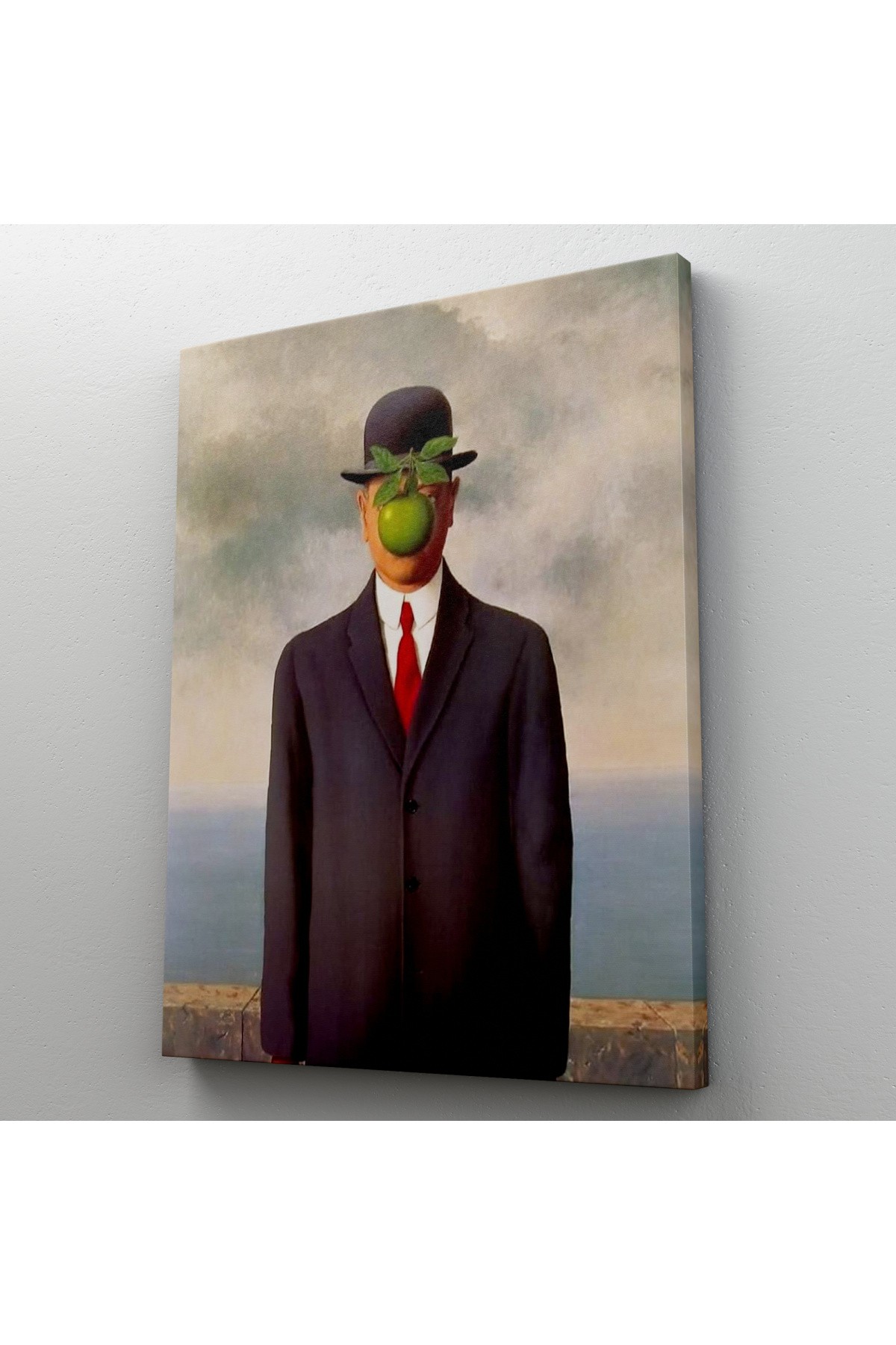 Renee Magritte'in Adamın Oğlu İsimli Eseri Kanvas Tablo