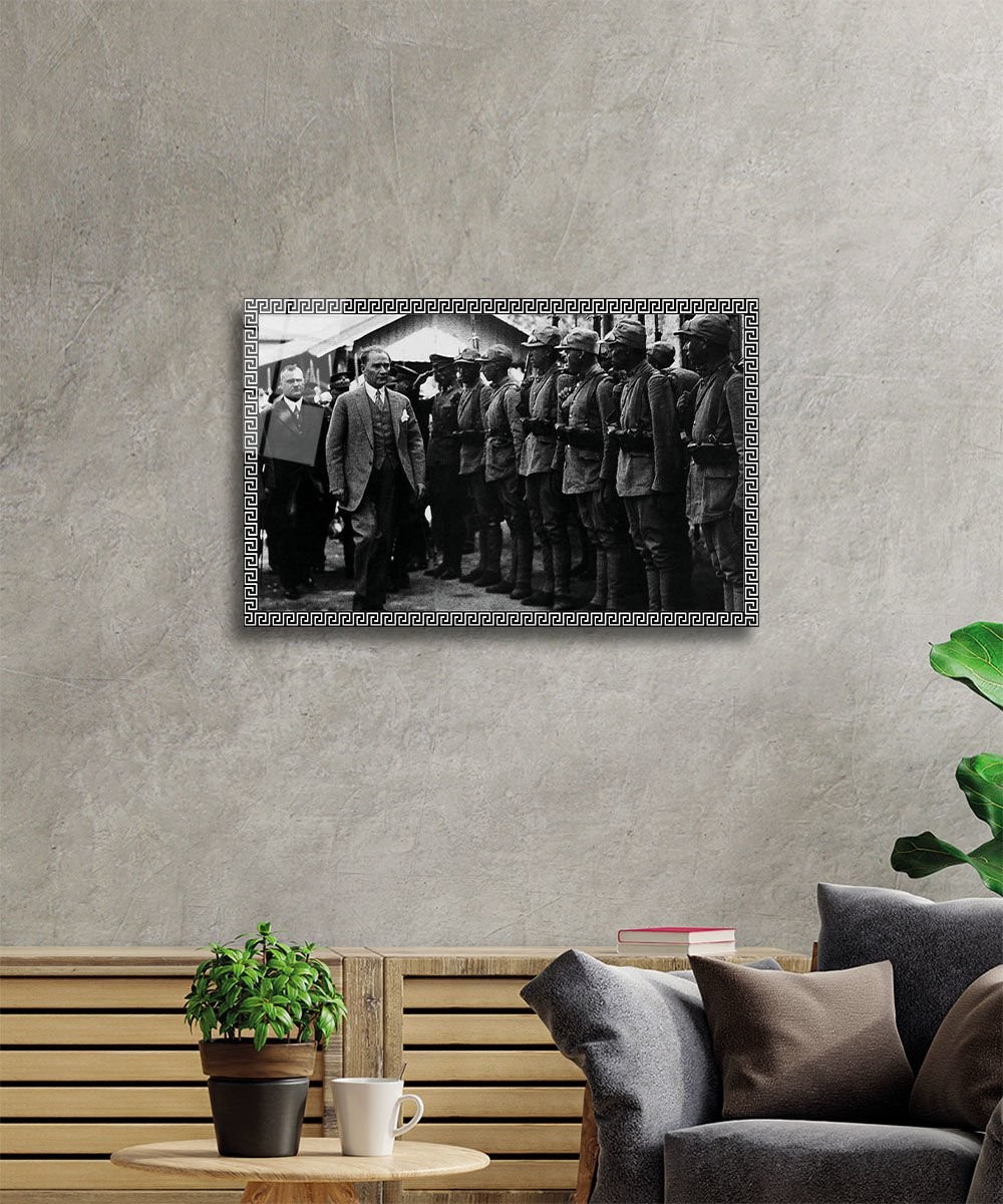 Atatürk-154 Cam Tablo 4mm Dayanıklı Temperli Cam, Atatürk Glass Wall Art