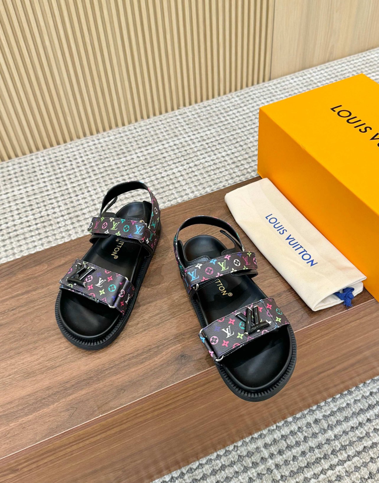 A+++ Quality Luxury Designer Leather Sandals - Model 1