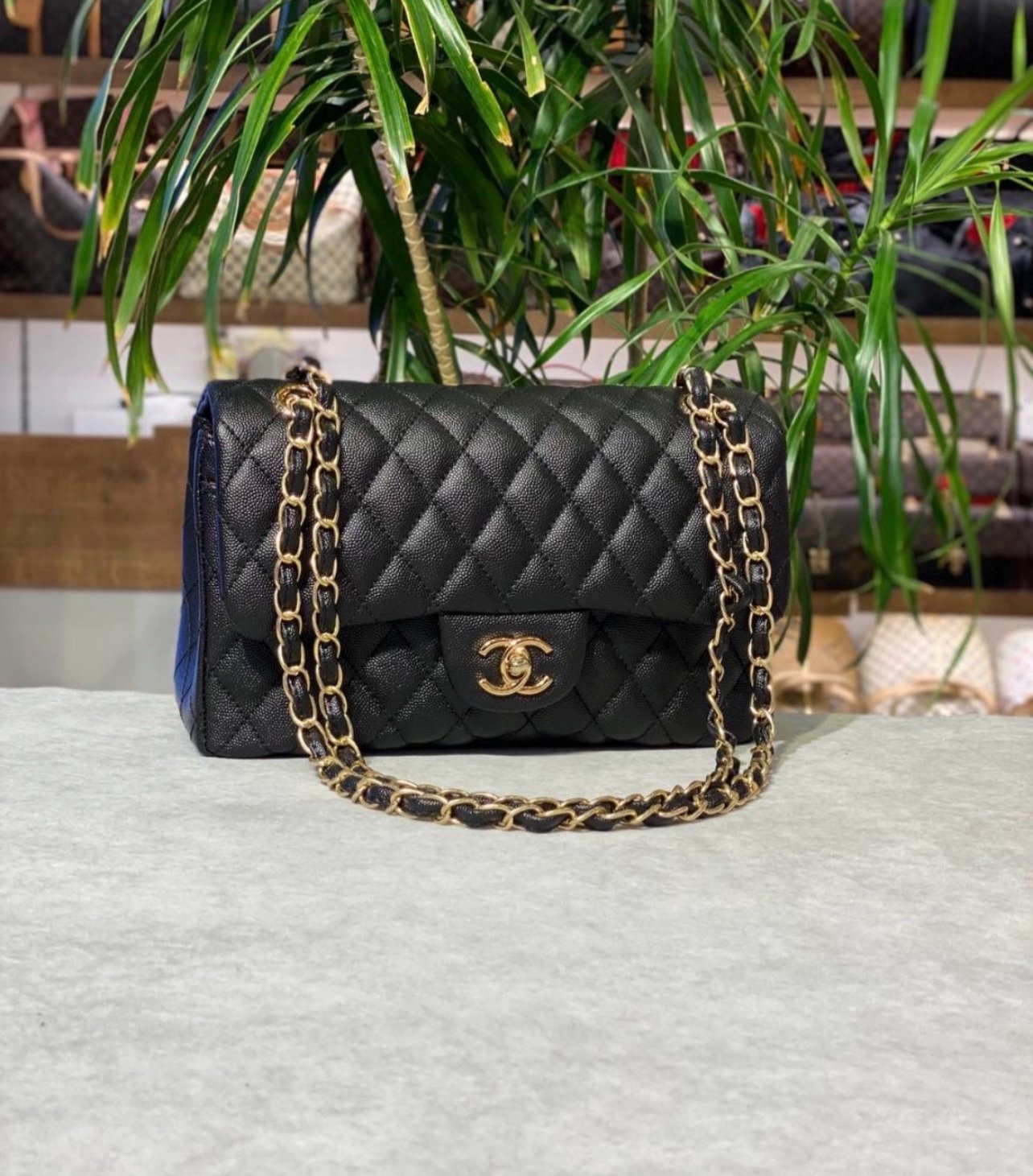 2.55 Classic Caviar Shoulder Bag, Classic Flap 2.55 Bag, Luxury Bag