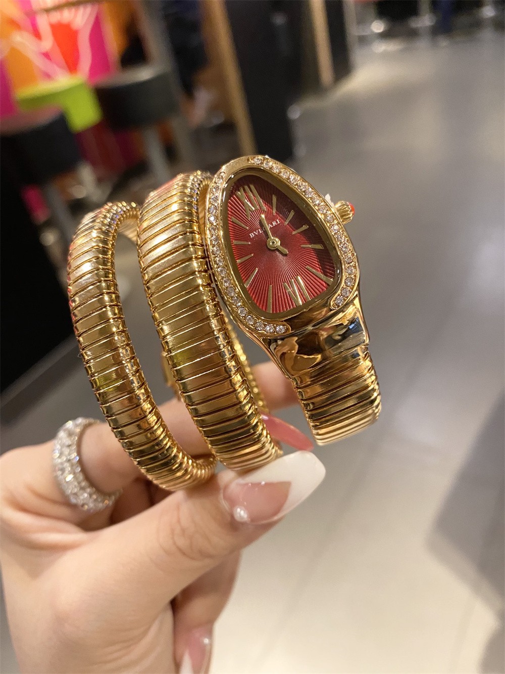 Luxury Snake WristWatch, Fashion Women Watches,Snake  - Gold-Red