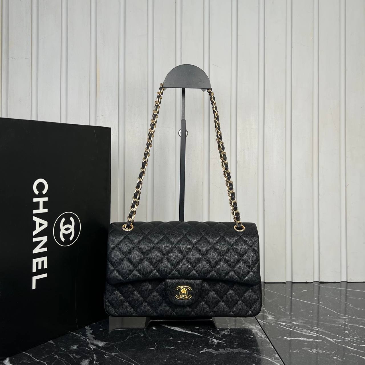 Black-Gold-Caviar