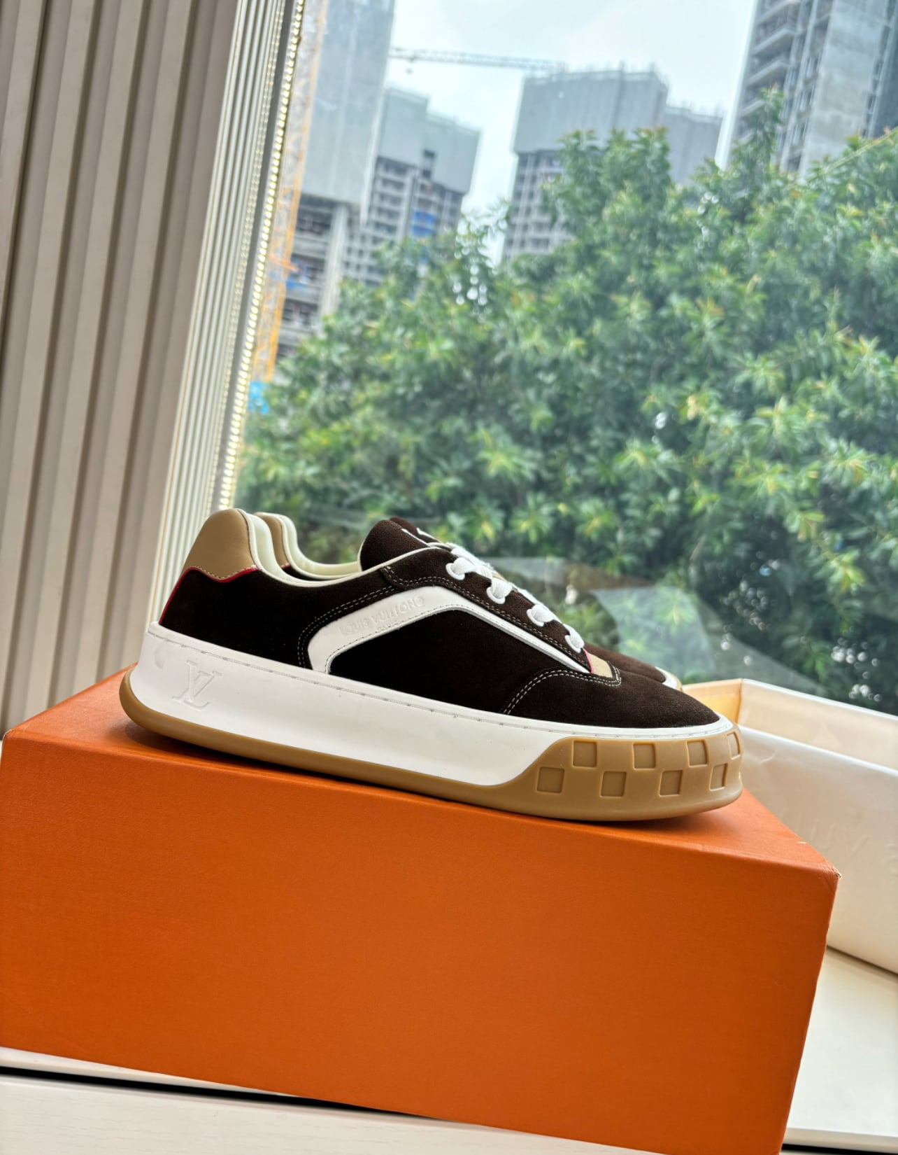 Highest Quality Designer Unisex Shoes - Model 1