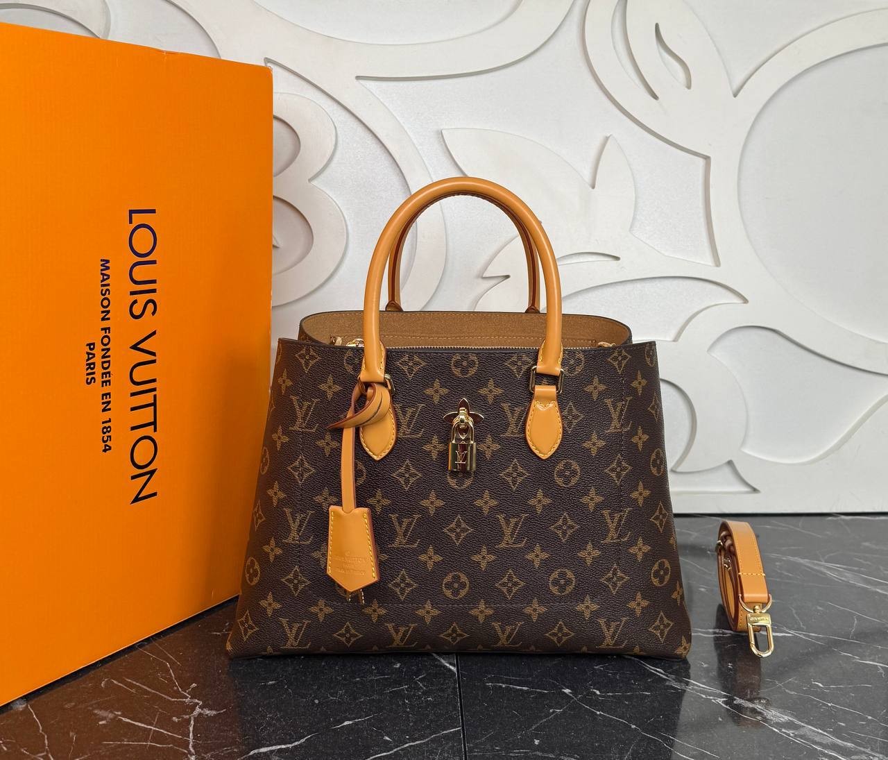 Highest Quality Flower Bag  Genuine Leather Fashion Bags