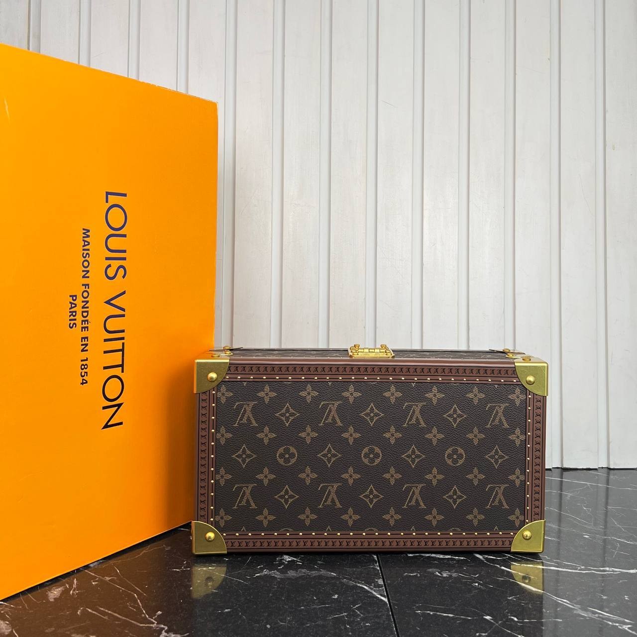Vintage Model Highest Quality Watch Box