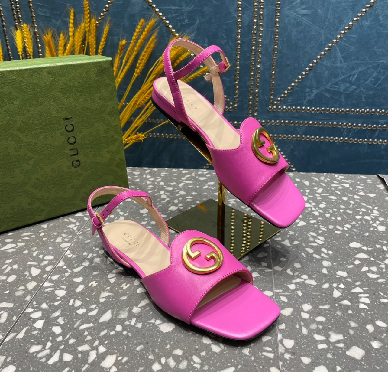 A+++ Quality Low Heeled Leather Sandals