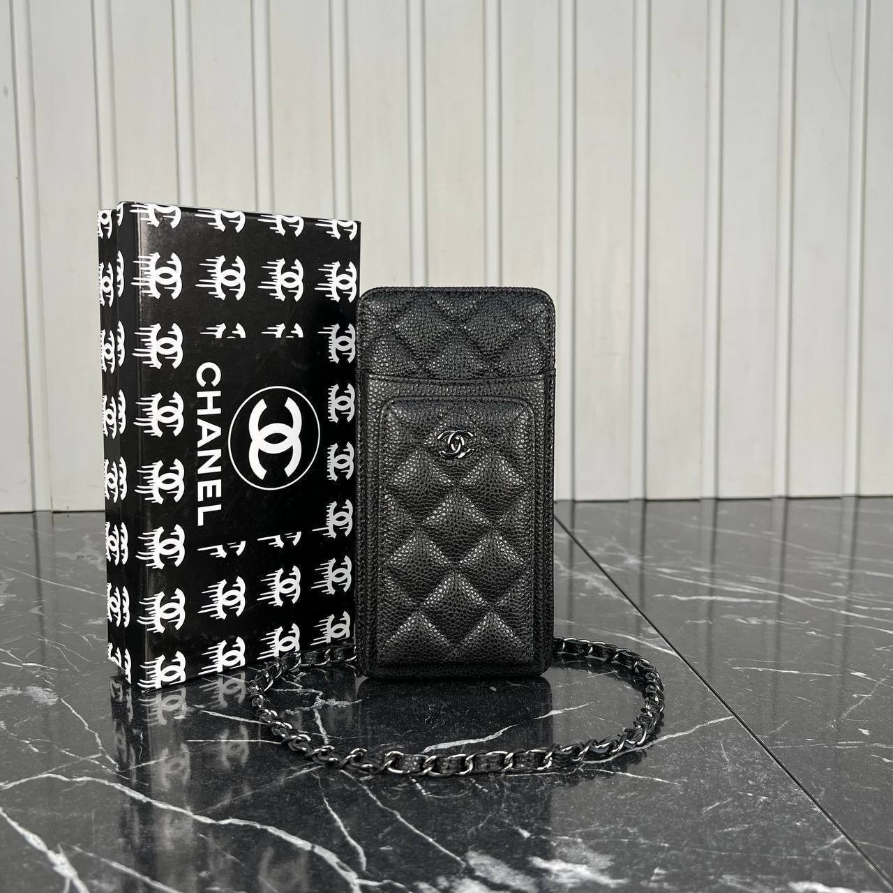 Black Caviar-Black Accessory