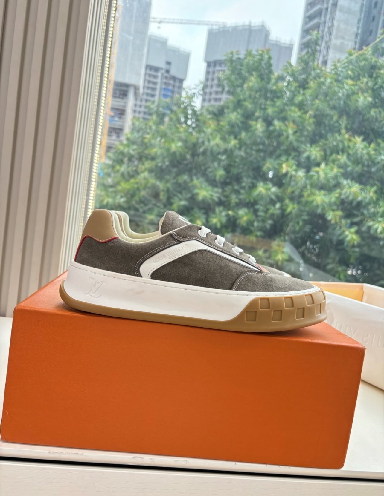 Highest Quality Designer Unisex Shoes - Model 2