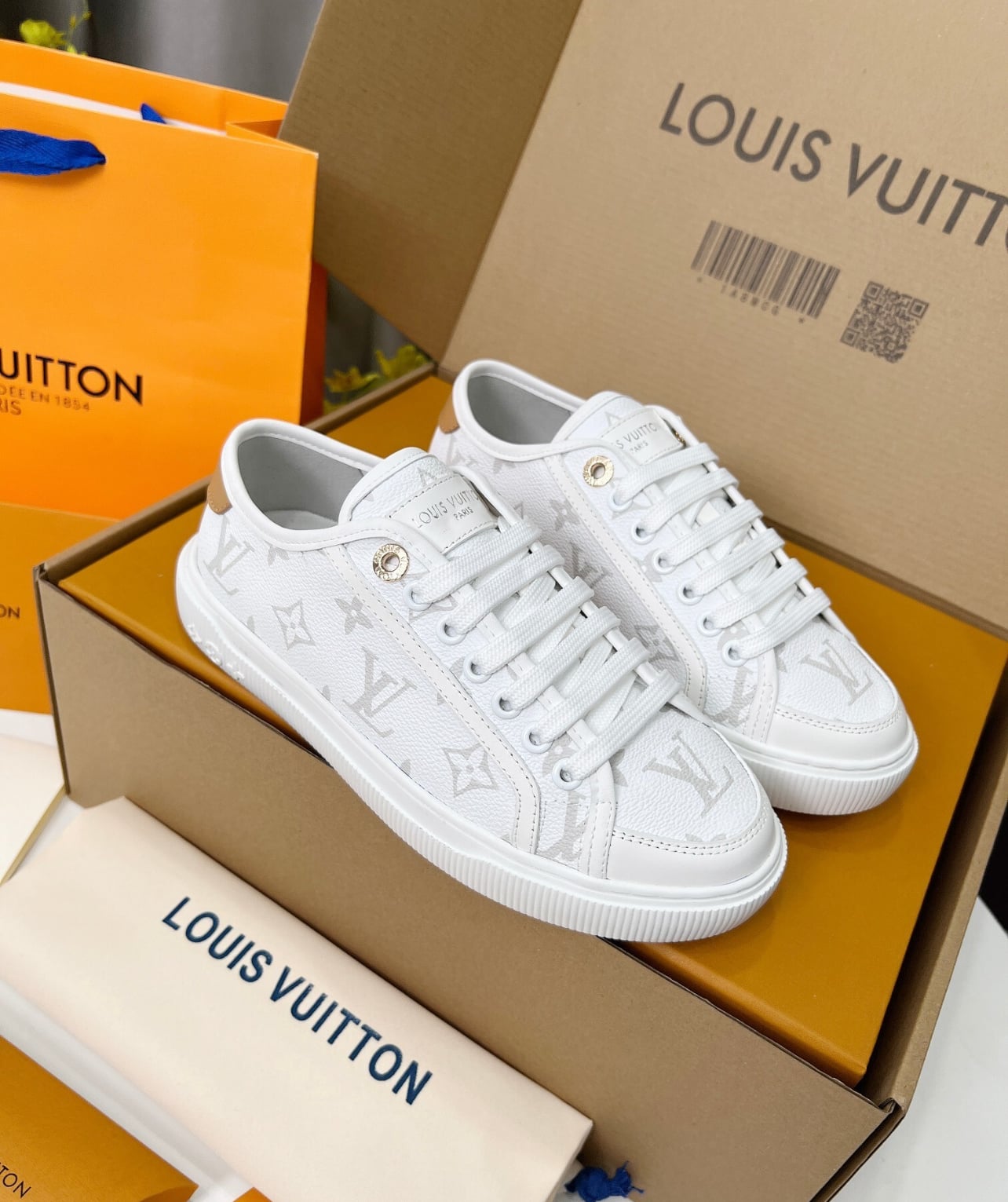 Highest Quality Women Luxury Shoes - Model 2