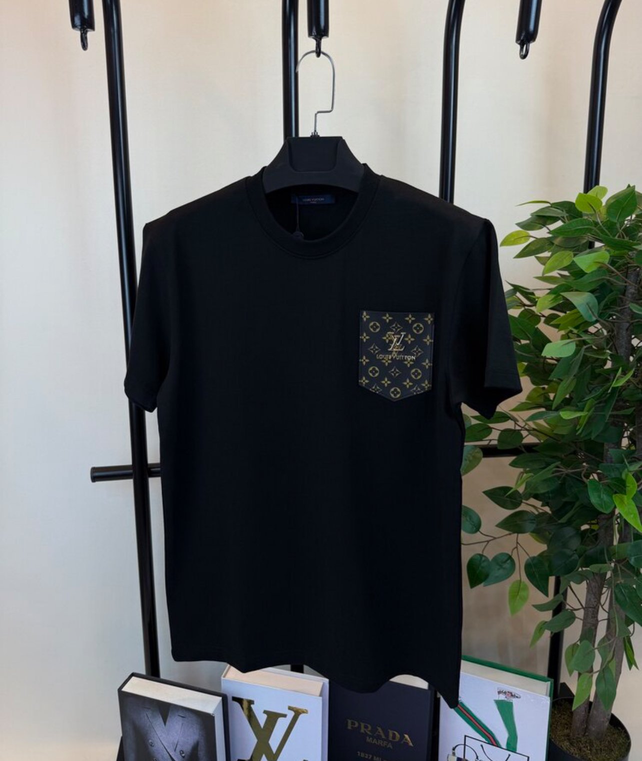 A+++ Quality  %100 Cotton  QR Code  Worldwide Express Shipping - Black