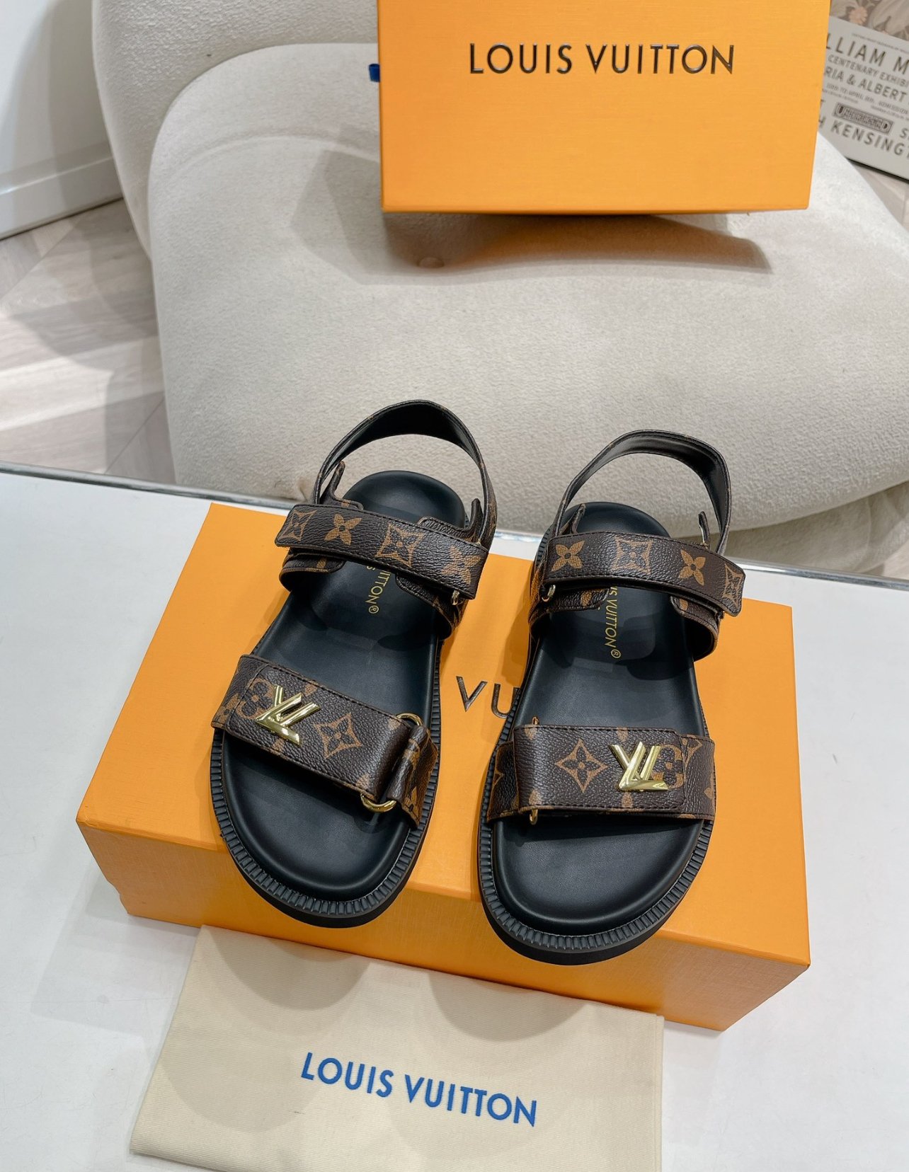 A+++ Quality Luxury Designer Leather Sandals - Model 4