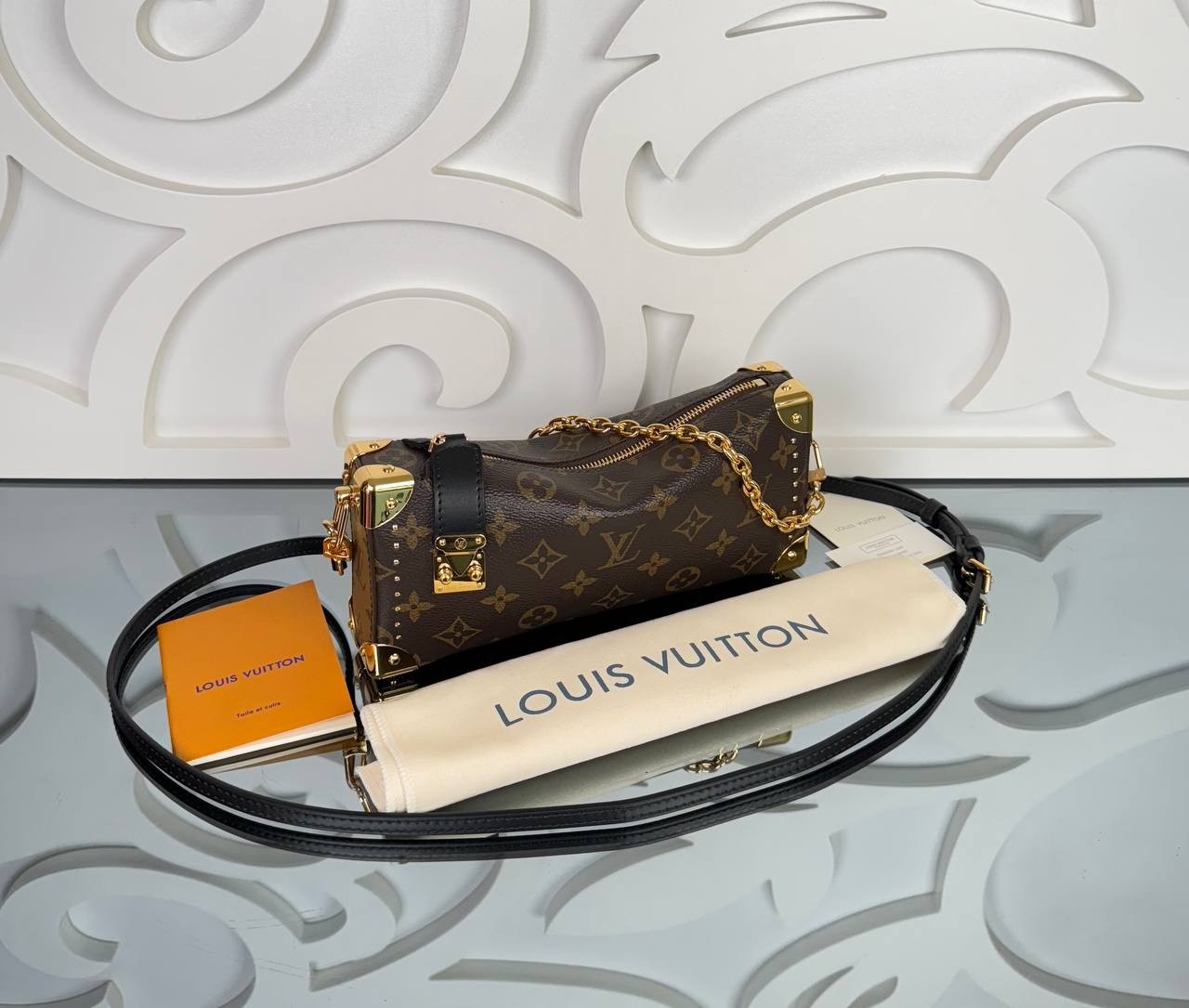 Highest Quality. Slim Trunk Bag , Fahion Designer Bag