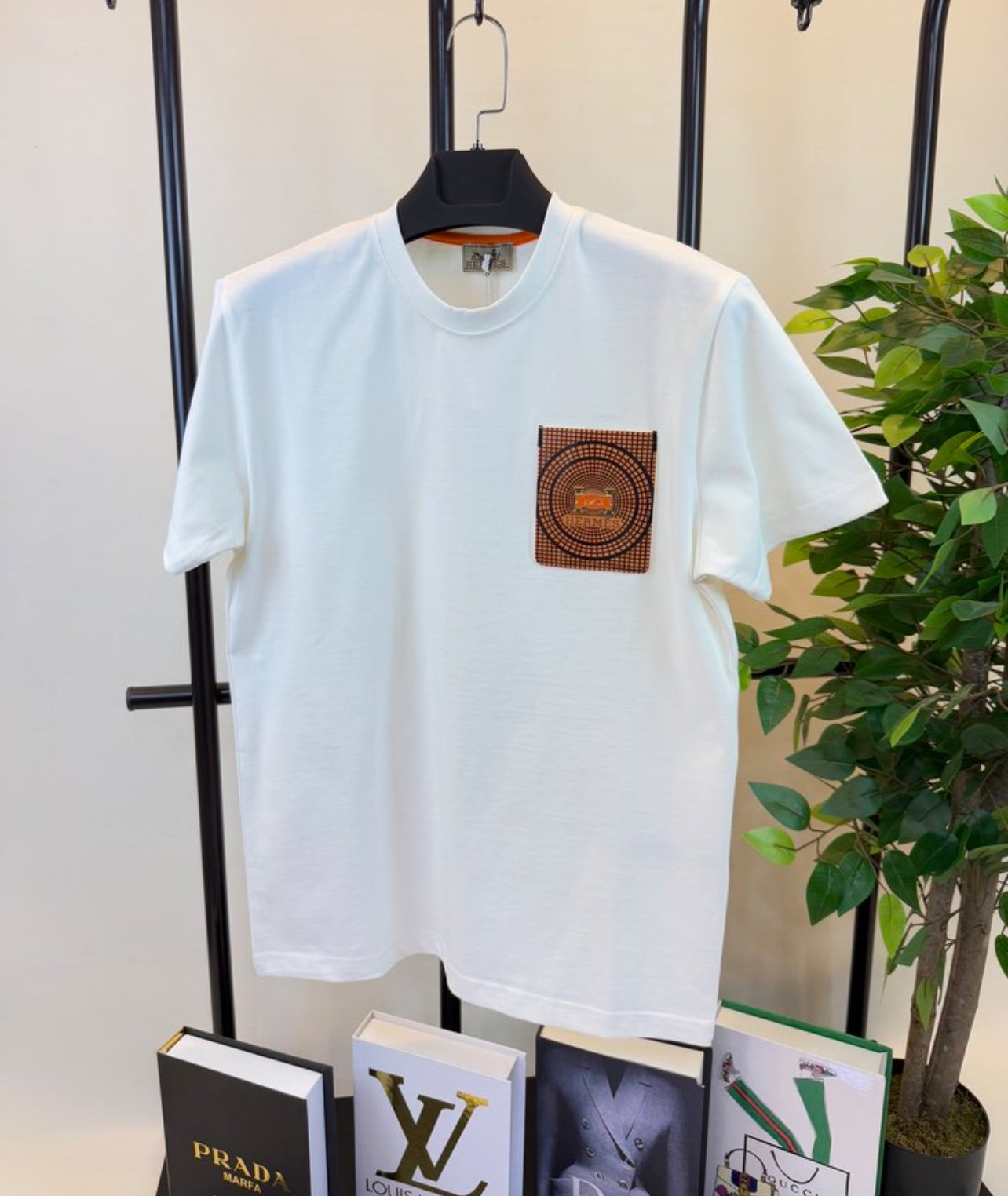   A+++ Quality  %100 Cotton  QR Code  Worldwide Express Shipping - White
