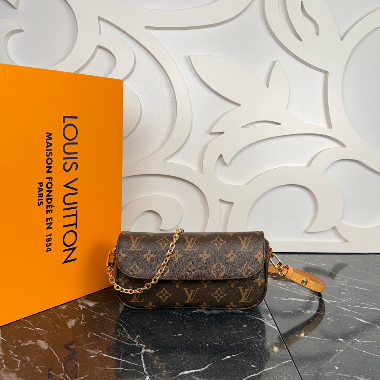 Highest Quality Ivy Wallet on Chain Bags , Luxury Bags