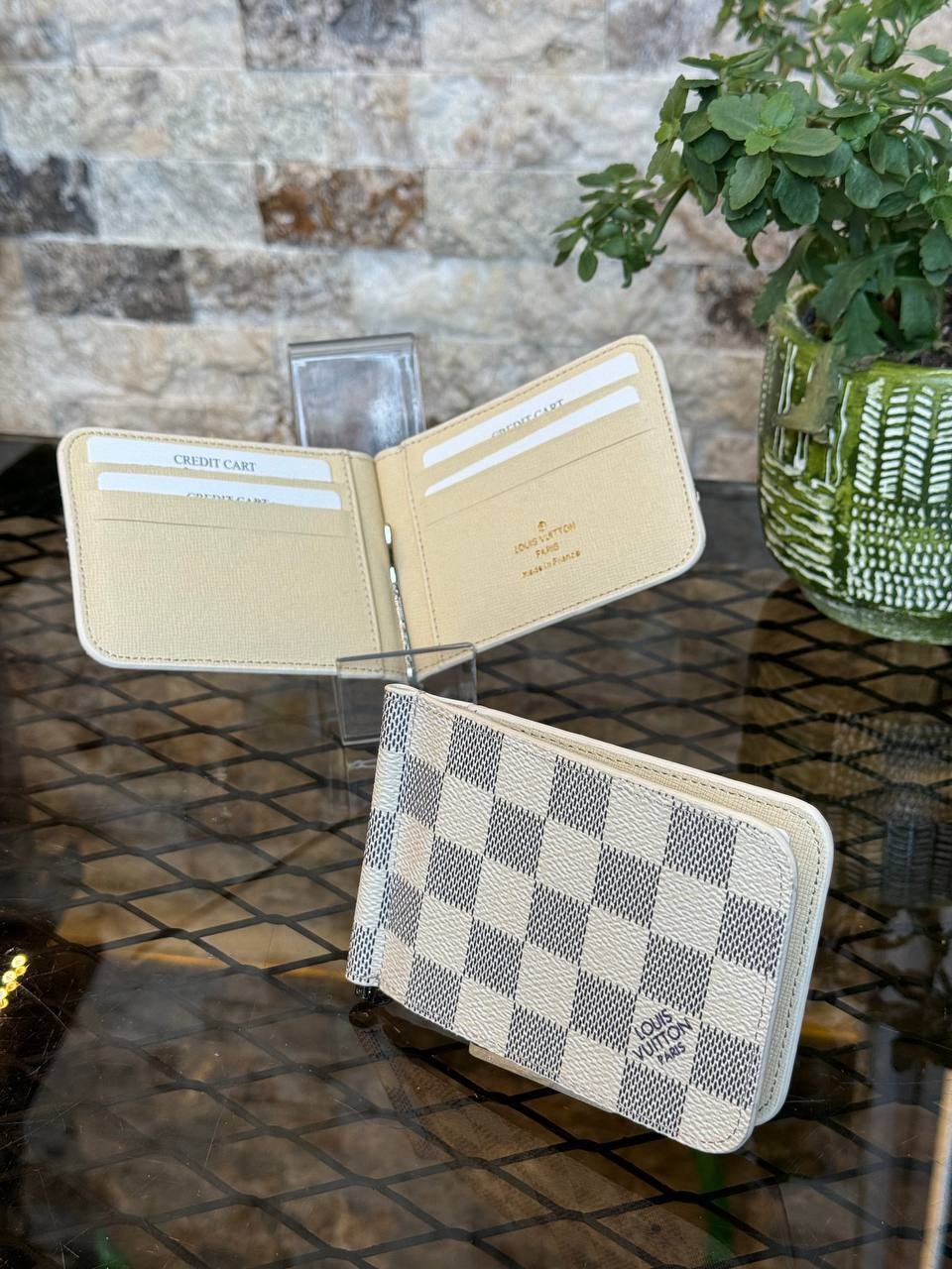 Luxury Leather Damier Wallet, Highest Quality Leather Wallet - White