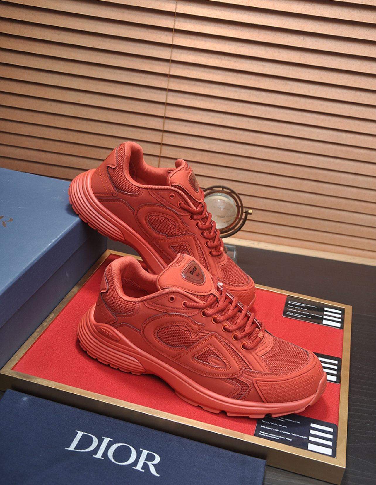 A+++ Quality Luxury Designer Sneakers - Model 9