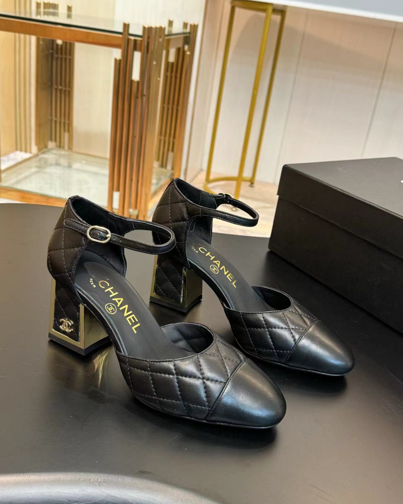 A+++ Quality Luxury Designer Heeled Leather Sandals - Black