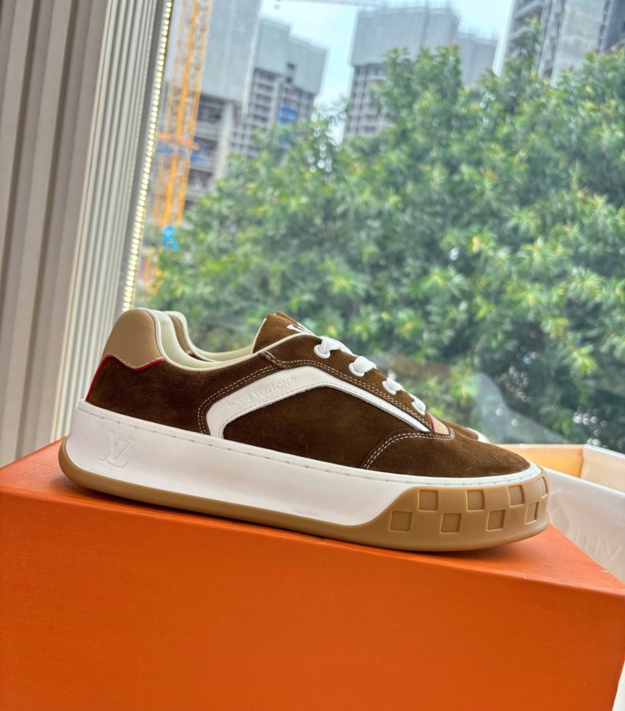 Highest Quality Designer Unisex Shoes - Model 4