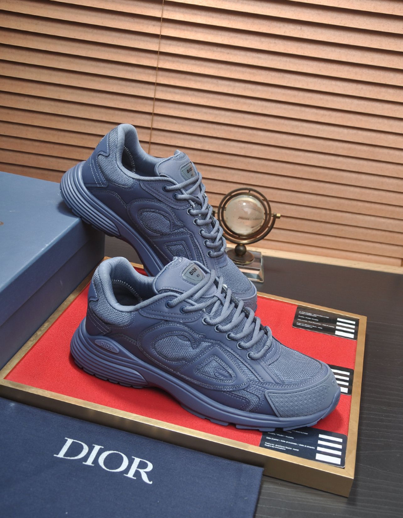 A+++ Quality Luxury Designer Sneakers - Model 6