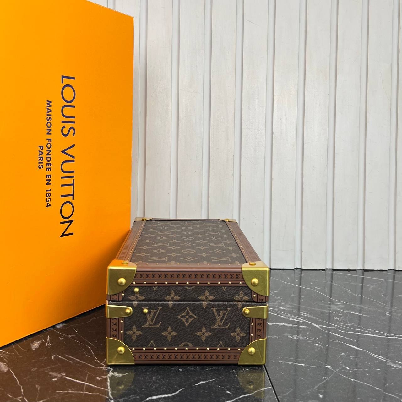Vintage Model Highest Quality Watch Box