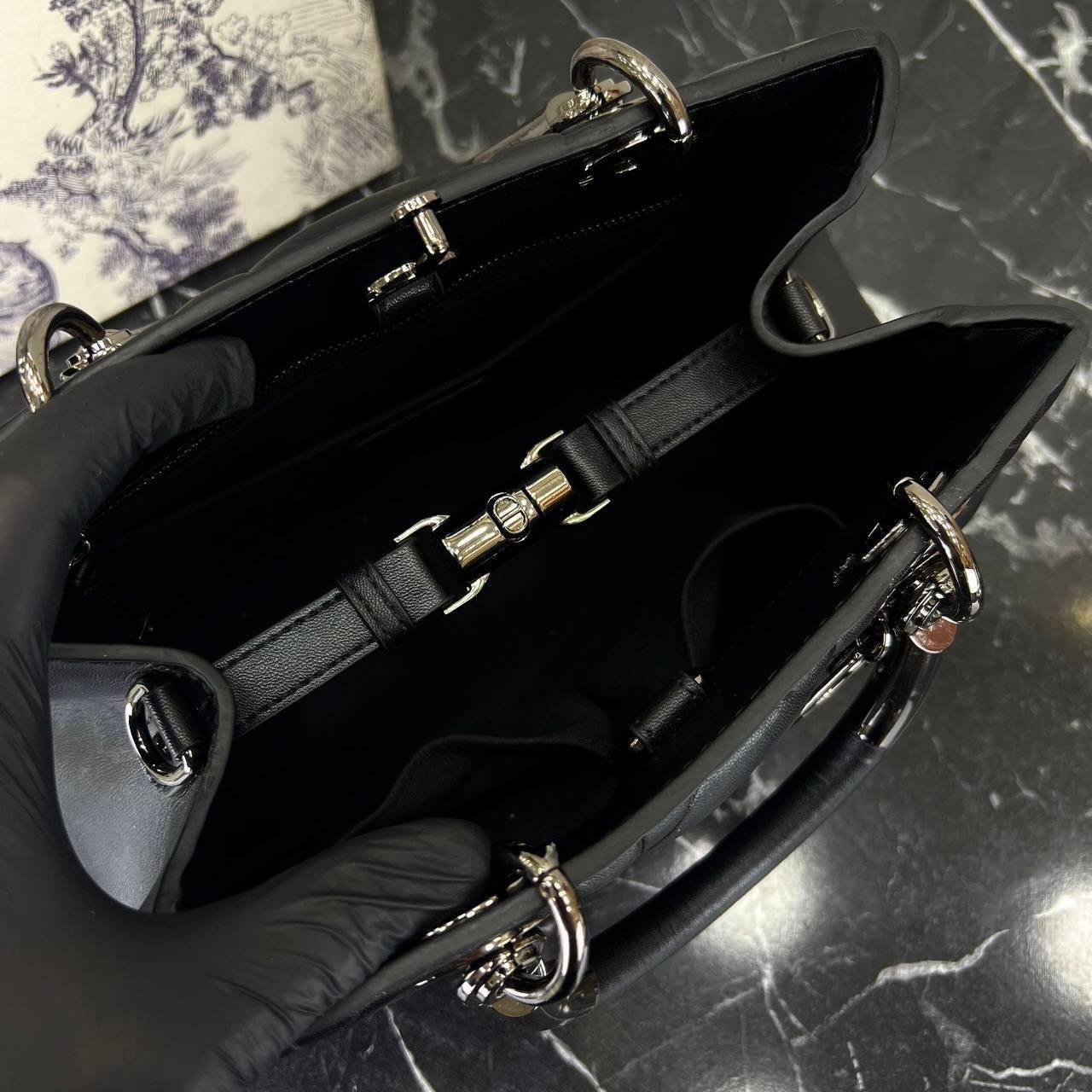 Highest Quality The Lady 95.22 Medium Bag, Luxury Designer Bags