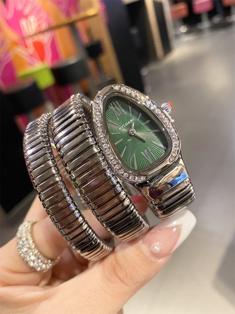 Luxury Snake WristWatch, Fashion Women Watches,Snake  - Silver-Green