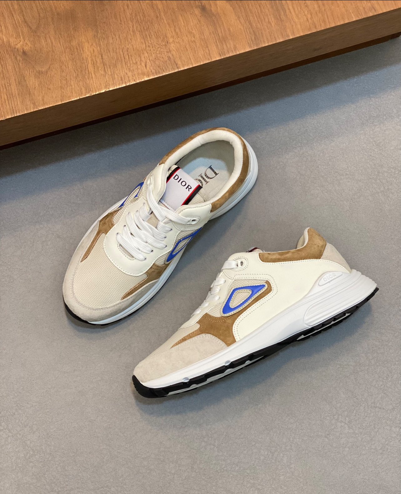 A+++ Quality Luxury Designer Sneakers - Model 5
